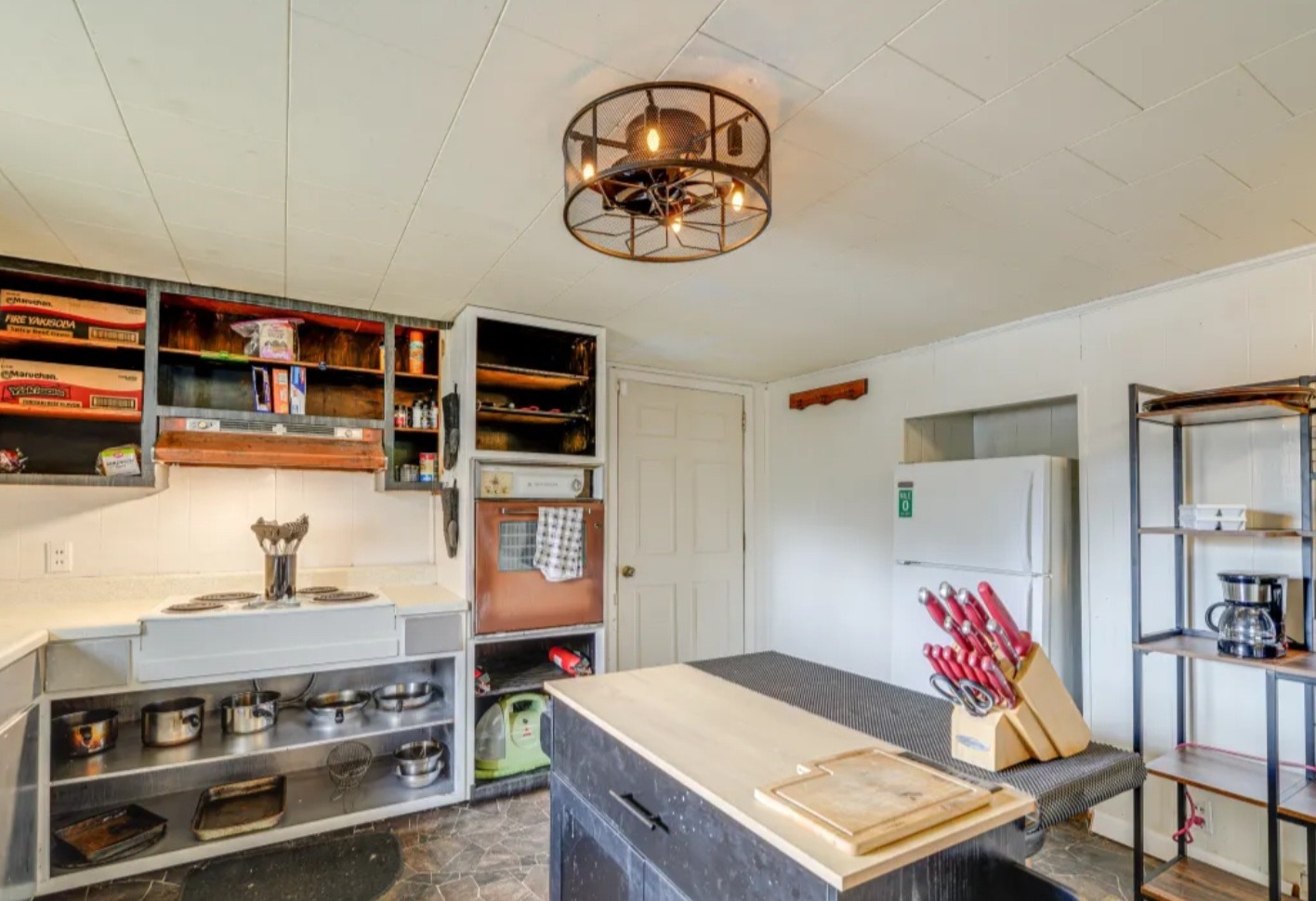 Kitchen island